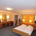 Stadt Pasing Otel Münih